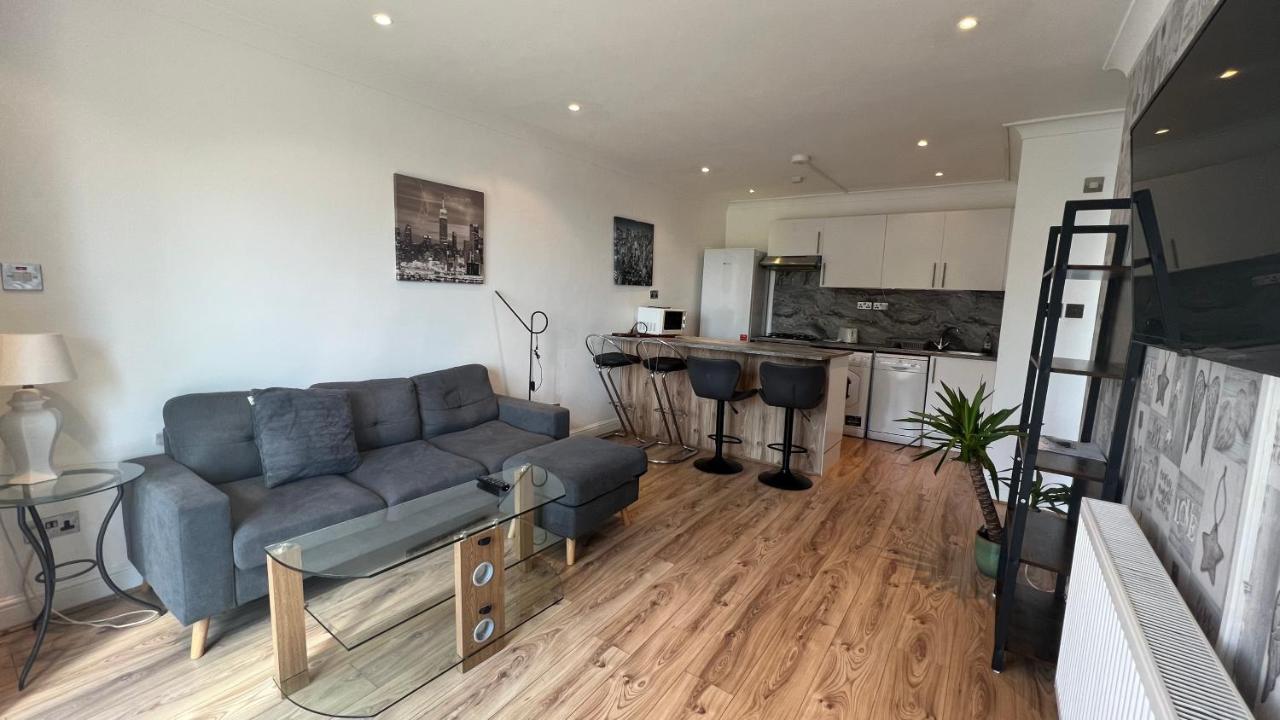 Comfy 2 Bedroom Apartments - Finchley Road, London Exterior foto