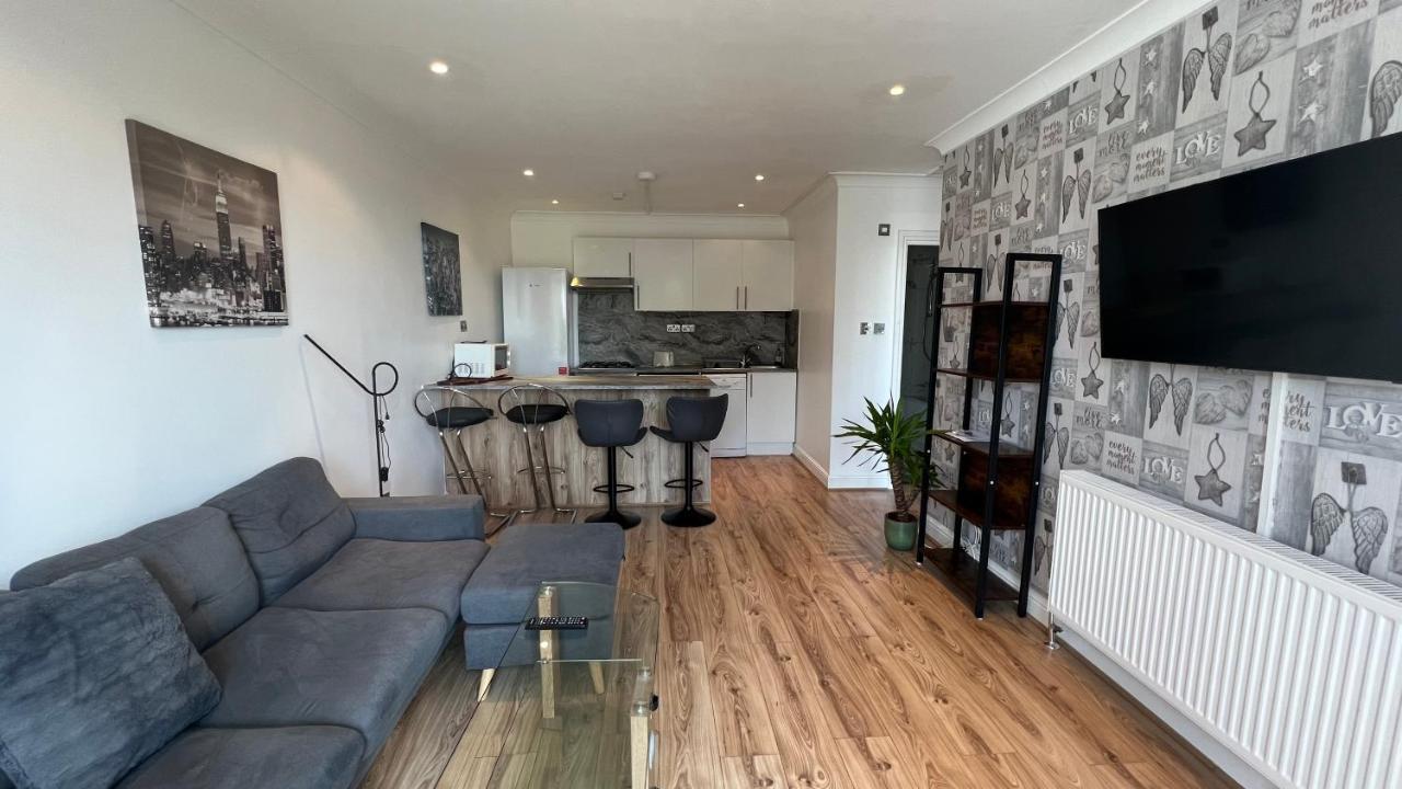 Comfy 2 Bedroom Apartments - Finchley Road, London Exterior foto