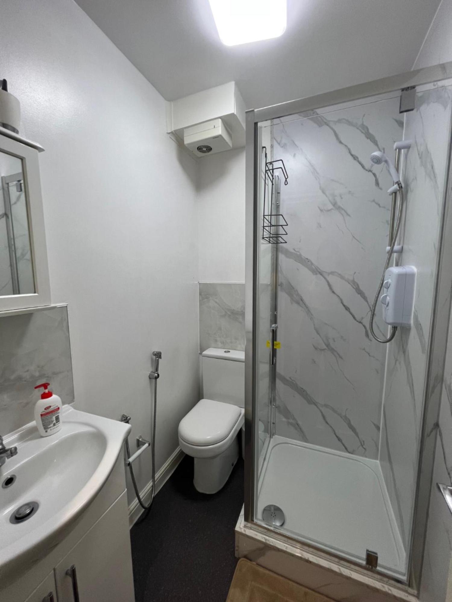 Comfy 2 Bedroom Apartments - Finchley Road, London Exterior foto